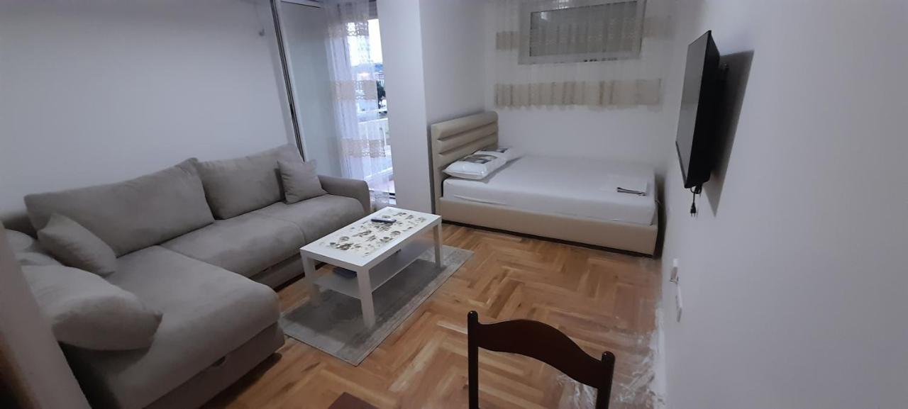 Apartment Luka Podgoriçe Dış mekan fotoğraf